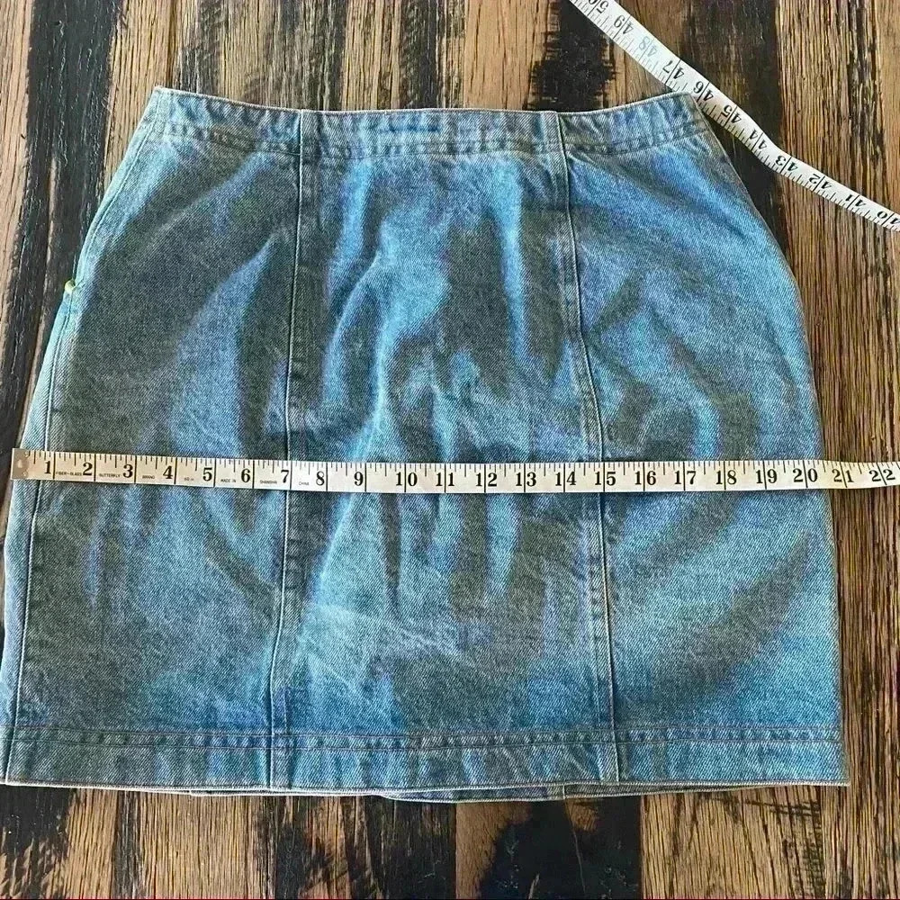 Vintage Y2K Denim Skirt Florescent Neon Green Buttons and Pleather Details Sz M - Picture 6 of 7